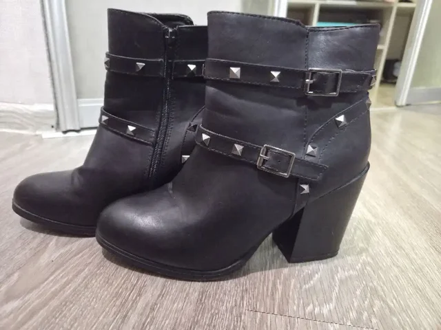 Ботинки осенние размер 39,40 - Верхняя одежда и джинсы в Владивосток