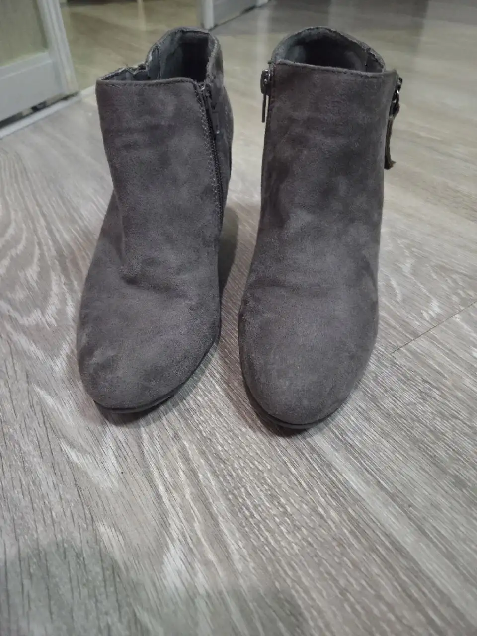 Ботинки осенние размер 39,40 - Обувь (Одежда) в Владивосток