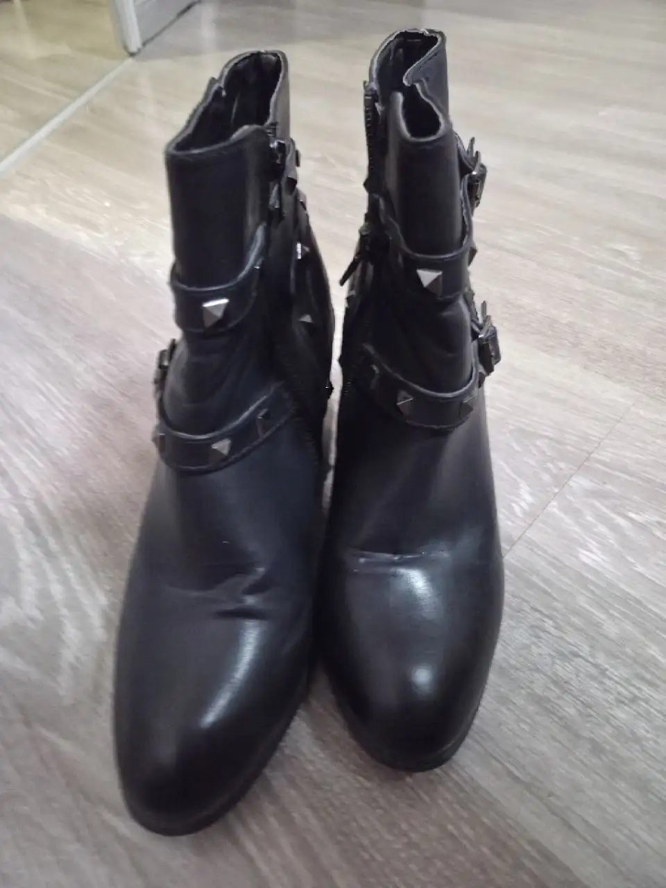Ботинки осенние размер 39,40 - Обувь (Одежда) в Владивосток