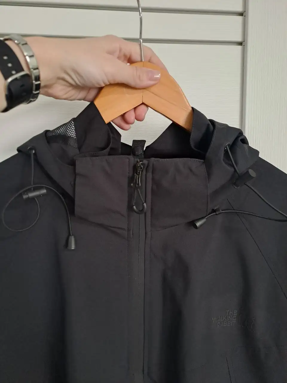 Мужская ветровка китайского производства - Верхняя одежда (Одежда) в Владивосток