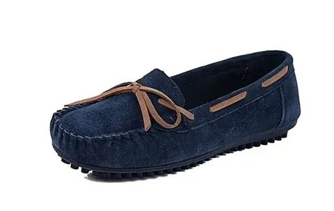 Продам новые мокасины из замши 38 размер - Костюмы в Владивосток