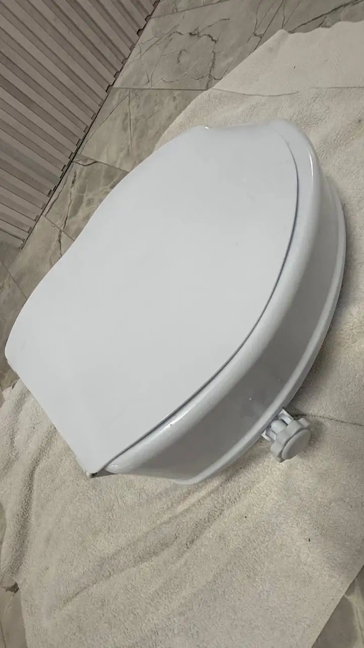 Насадка на унитаз для инвалидов - Сантехника (Для дома и дачи) в Владивосток