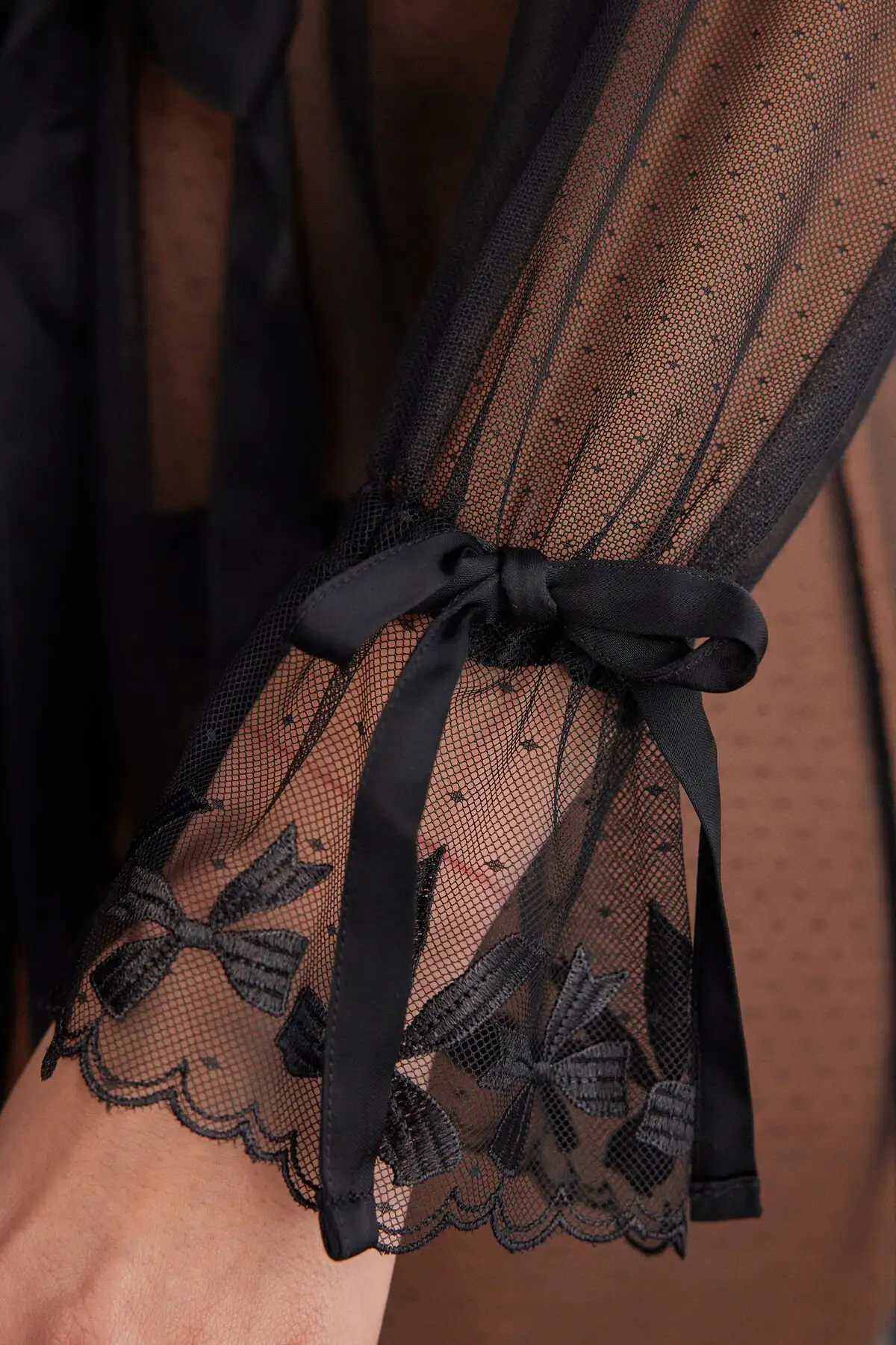 Продам Кимоно из кружева Frou Frou Romance от Intimissimi - Женская одежда (Одежда) в Владивосток