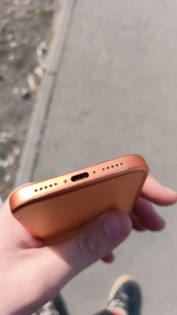 iPhone 17 Pro 256GB в отличном состоянии - Смартфоны (Электроника) в Владивосток