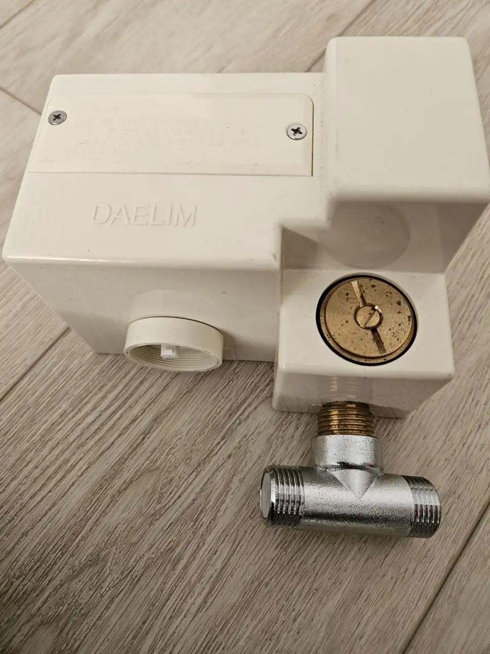 Смеситель сенсорный DAELIM FL-511E с блоком питания - Сантехника (Для дома и дачи) в Владивосток