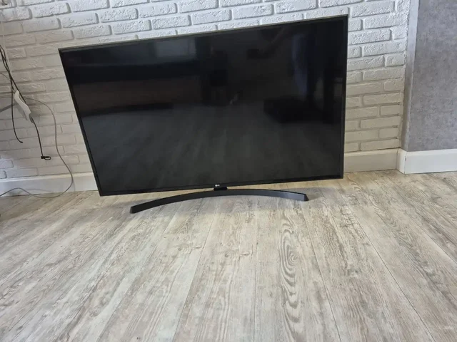 Телевизор LED 50" LG 50UK6410 4K UltraHD Smart TV - Умные часы в Владивосток