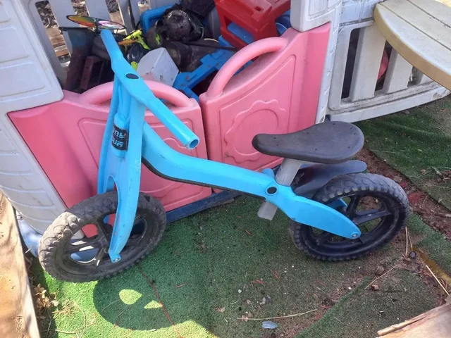 Беговел с регулируемым сидением - частное объявление в Владивосток