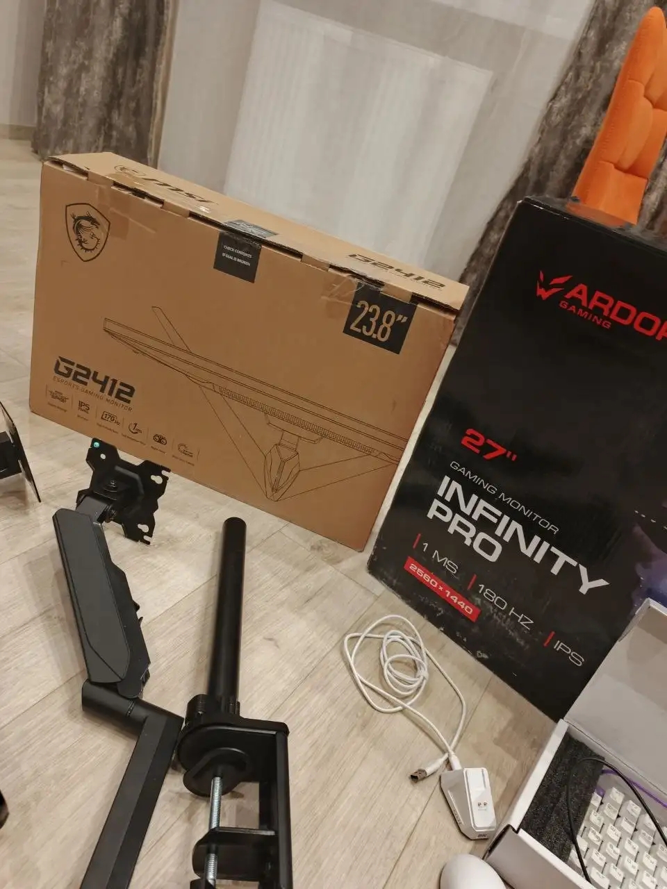 Мощный игровой комплект PC с двумя мониторами и периферией - Компьютерная техника (Электроника) в Владивосток