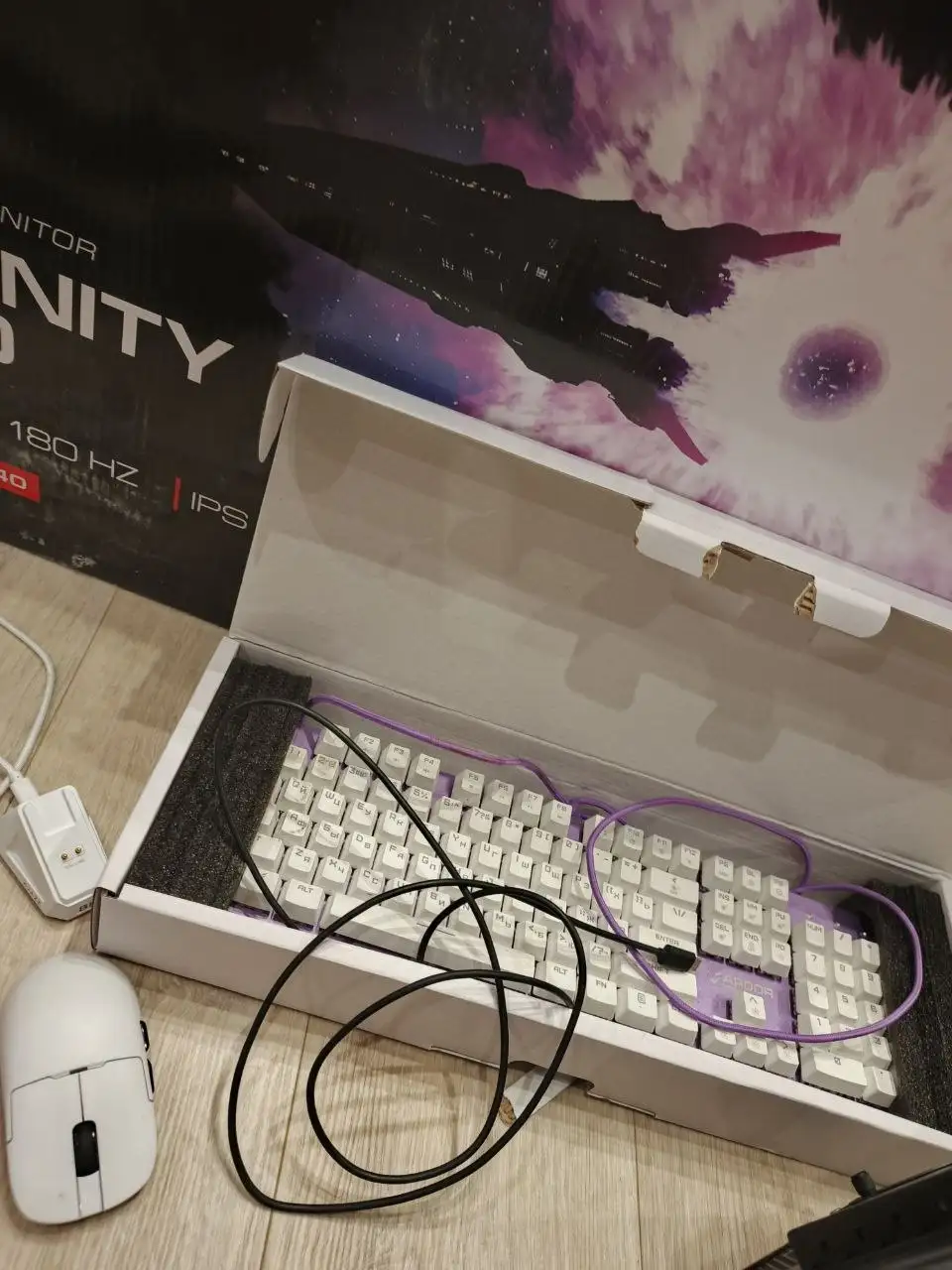 Мощный игровой комплект PC с двумя мониторами и периферией - Компьютерная техника (Электроника) в Владивосток