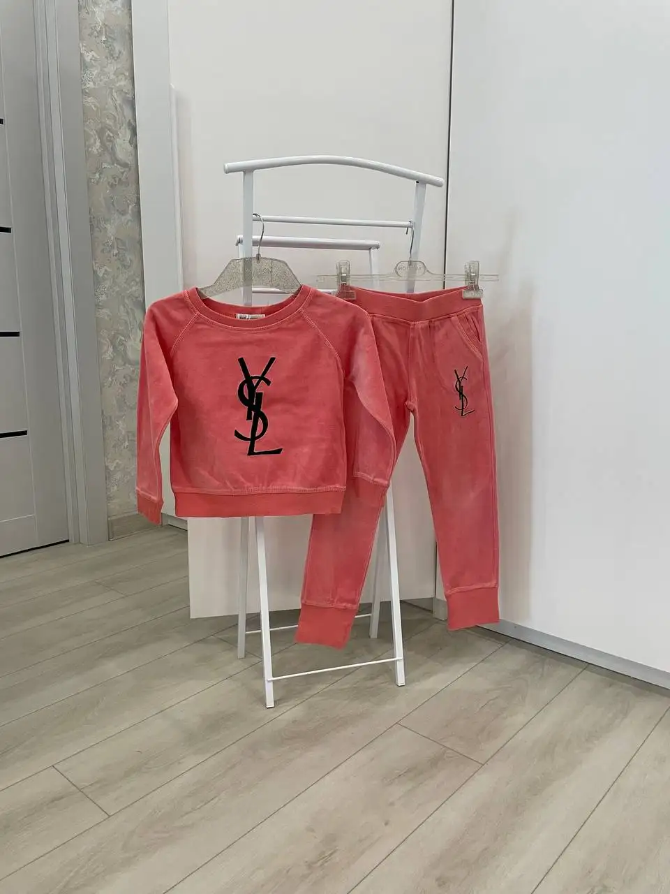 Розовый велюровый костюм для девочки 2 лет - Детская одежда (Одежда) в Владивосток