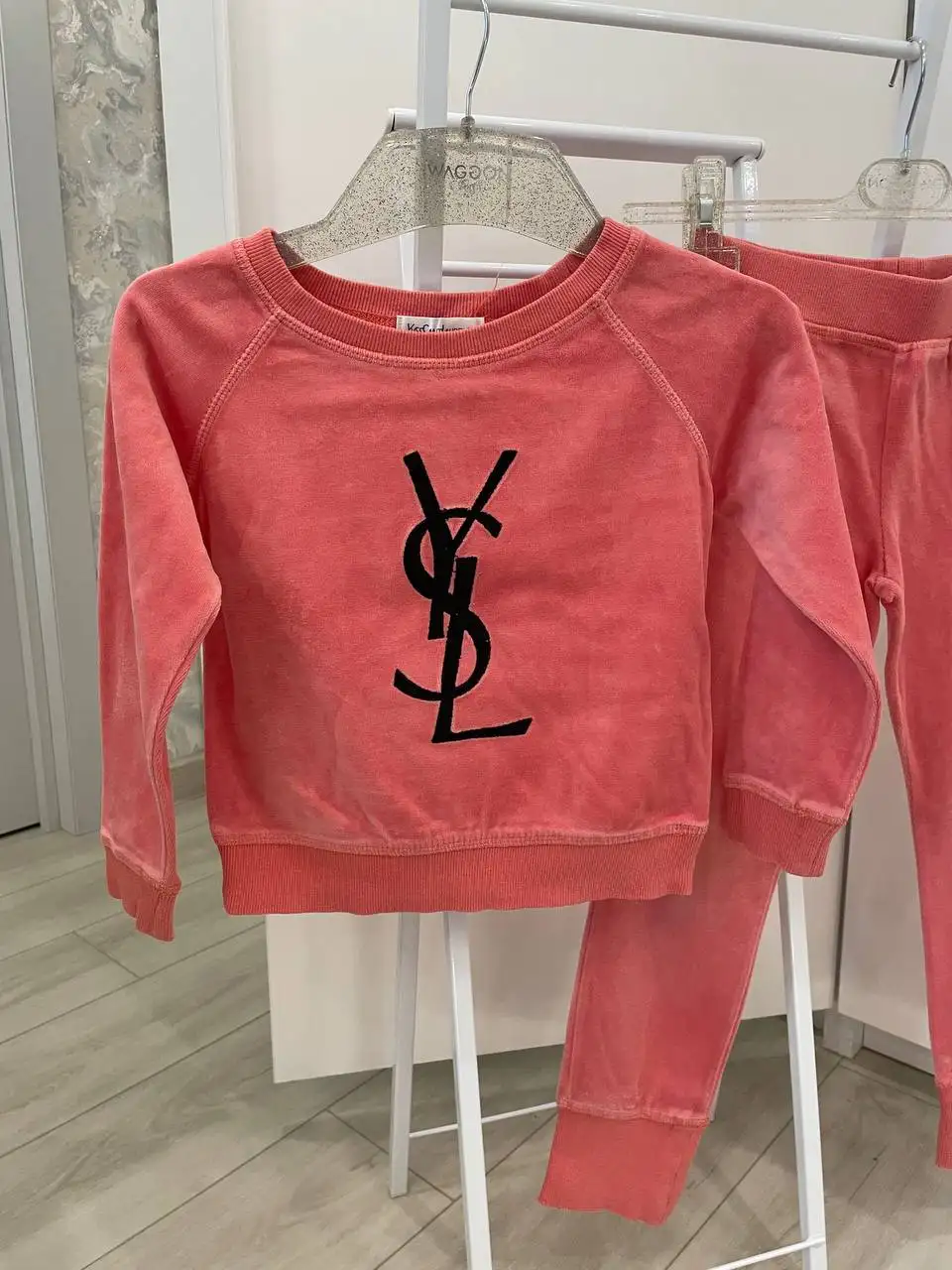 Розовый велюровый костюм для девочки 2 лет - Детская одежда (Одежда) в Владивосток