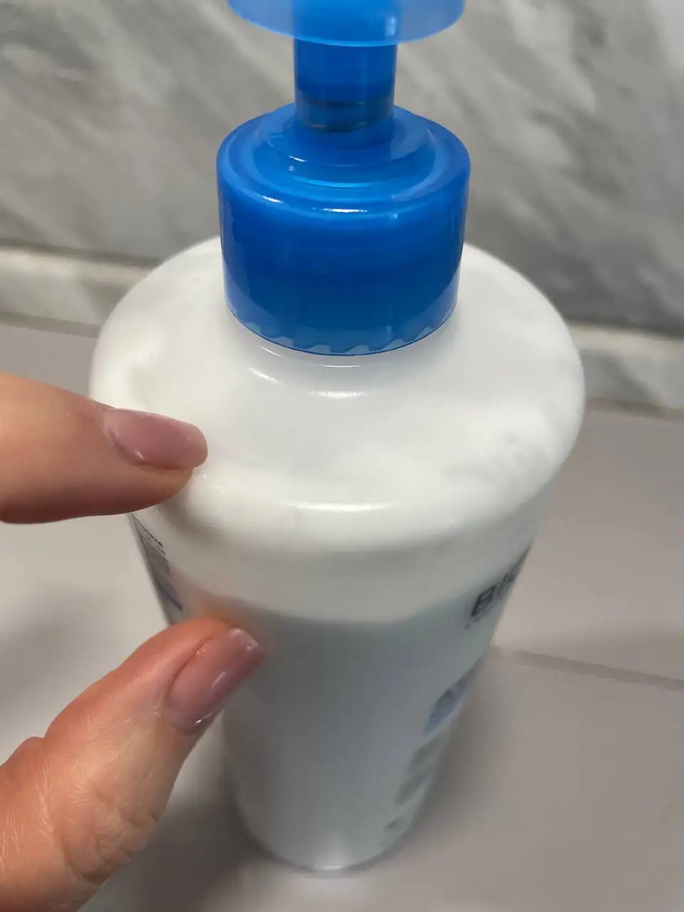 Продам крем Bioderma Ultra для атопичной кожи 500 мл - Уход за кожей (Красота и здоровье) в Владивосток