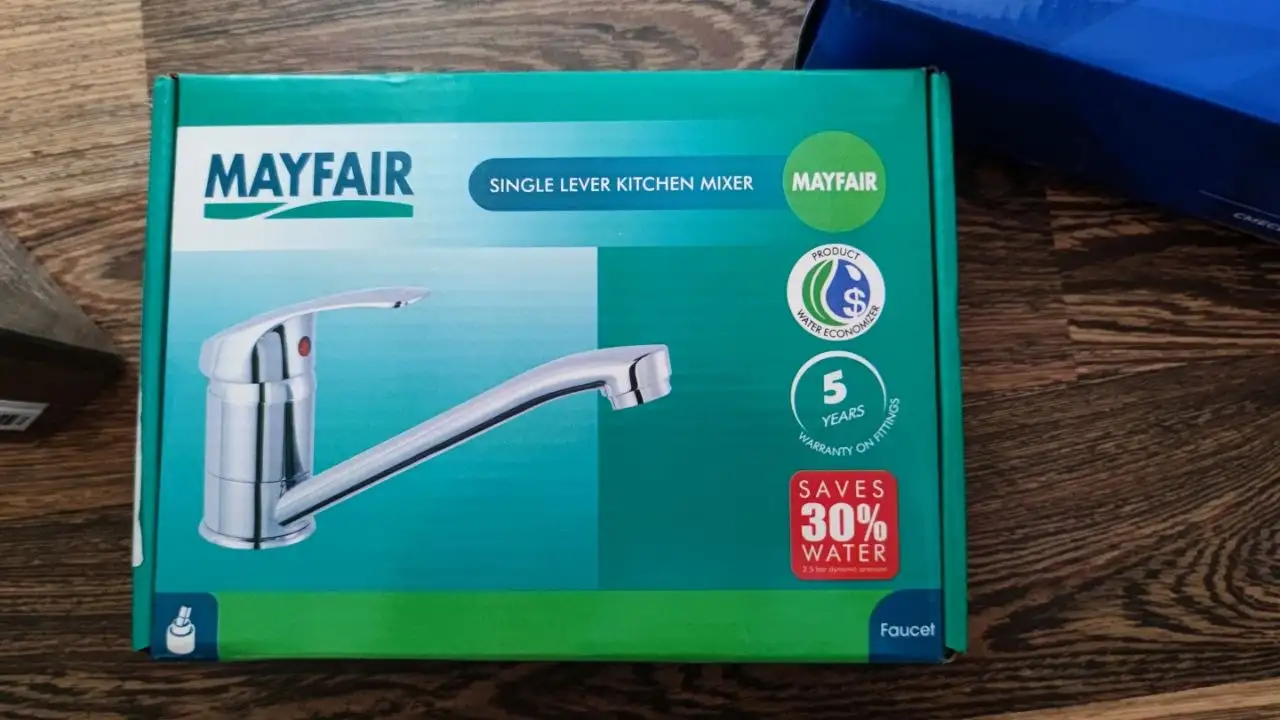 Смесители разные хорошее качество - Сантехника (Для дома и дачи) в Владивосток