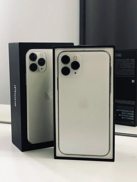 Продам iPhone 11 Pro 256GB - Компьютеры и периферия в Владивосток