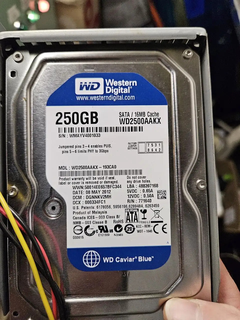 Жесткий диск WD 250Gb, DDR3 2Gb, SATA кабель - Комплектующие и периферия (Электроника) в Владивосток