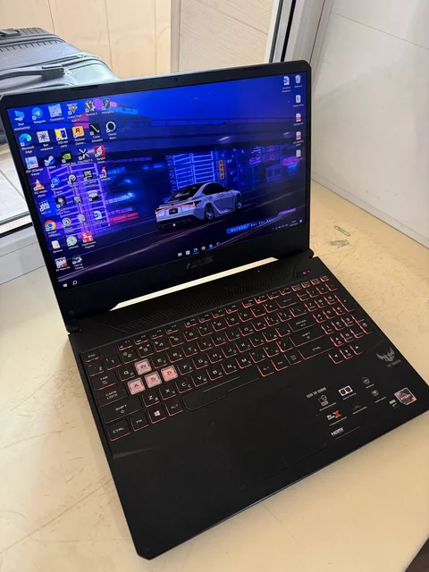 Продам ноутбук с GTX 1050 и Ryzen 5 - частное объявление в Уссурийск