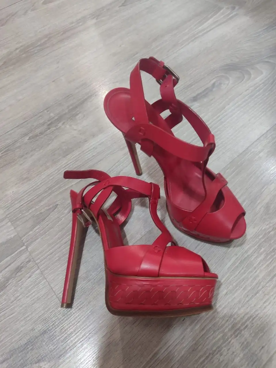 Босоножки Casadei Italy 36.5-37, натуральная кожа - Обувь (Одежда) в Владивосток