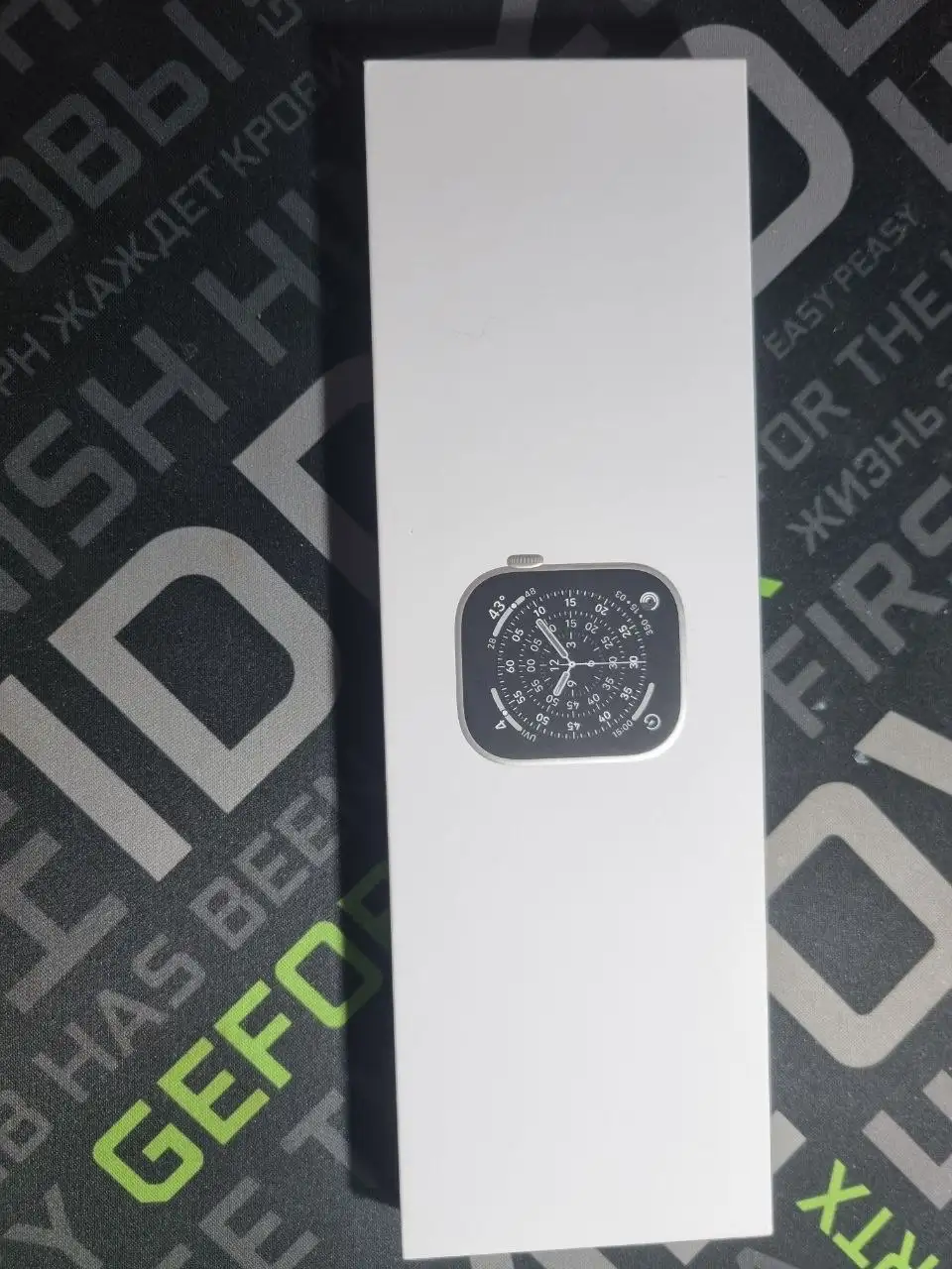 Продам Apple Watch Series 11 Titanium - Часы и браслеты (Электроника) в Владивосток