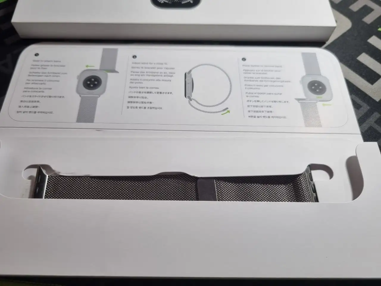 Продам Apple Watch Series 11 Titanium - Часы и браслеты (Электроника) в Владивосток