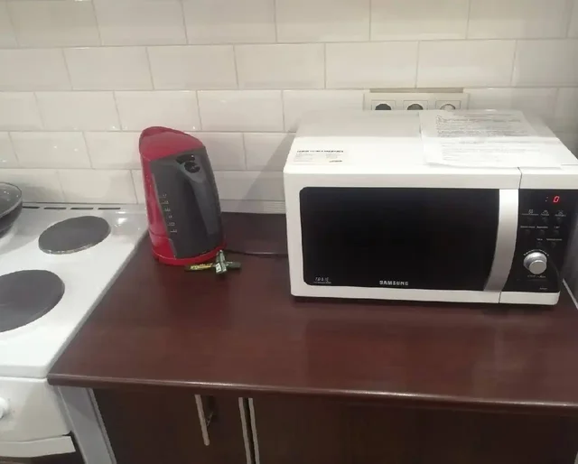 Сдам 1 комнатную квартиру на Холодильной 118 - Коммерческая недвижимость в Тюмень