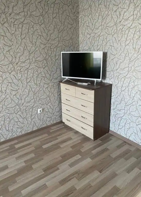 Сдаю однокомнатную квартиру на Холодильной 116