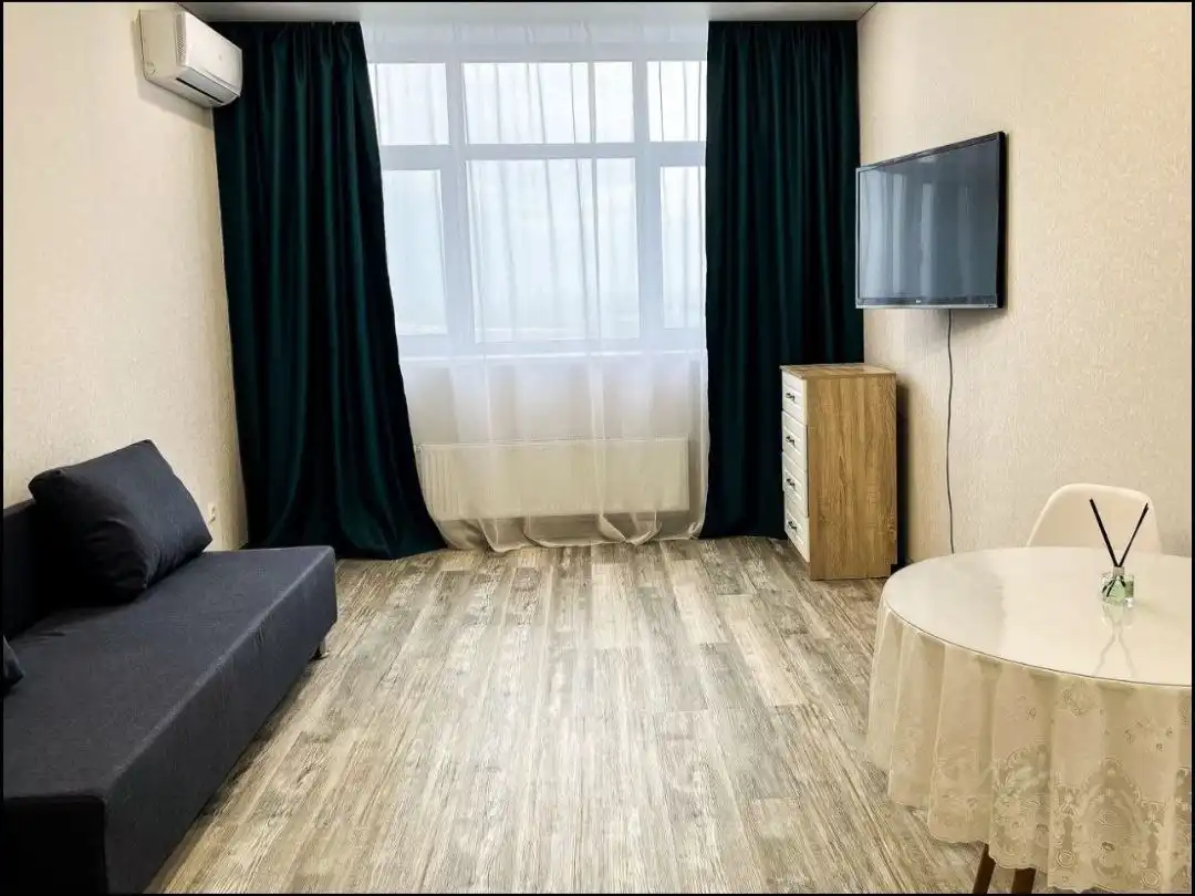 Студия 26.6 кв.м в ЖК Звёздный Т. Чаркова 91