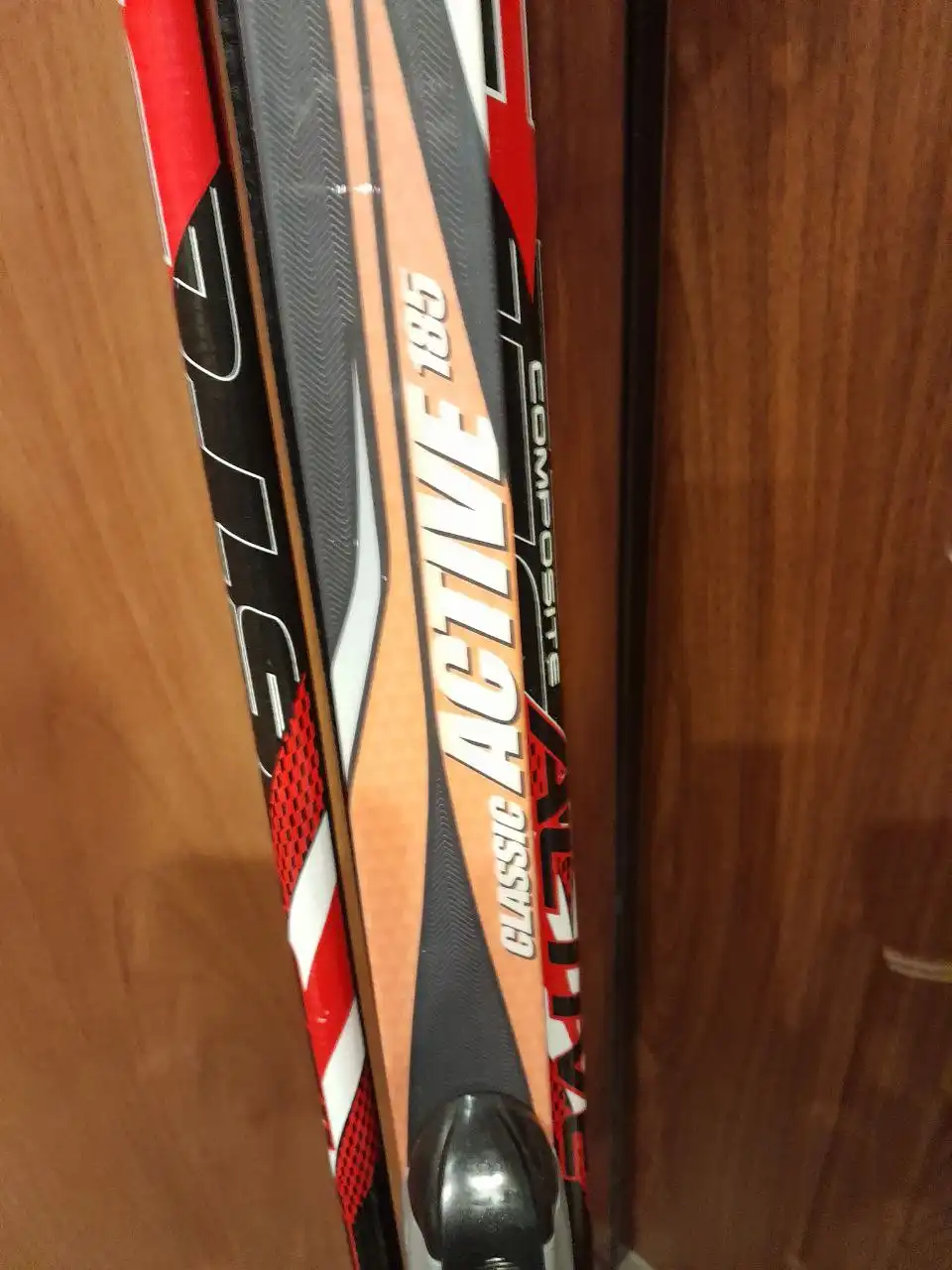 Продажа лыж и часов