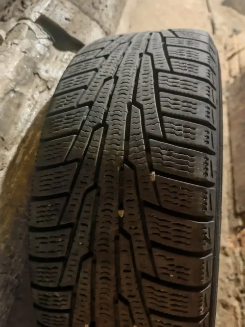 Колеса в сборе зимняя резина 215/55/R17 с Субару Оутбэк - Запчасти в Подольск