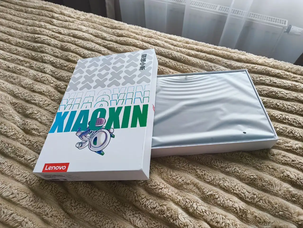 Продам новый планшет Lenovo pad 12.1