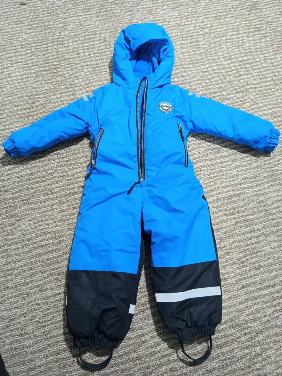 Зимние комбинезоны на мальчика