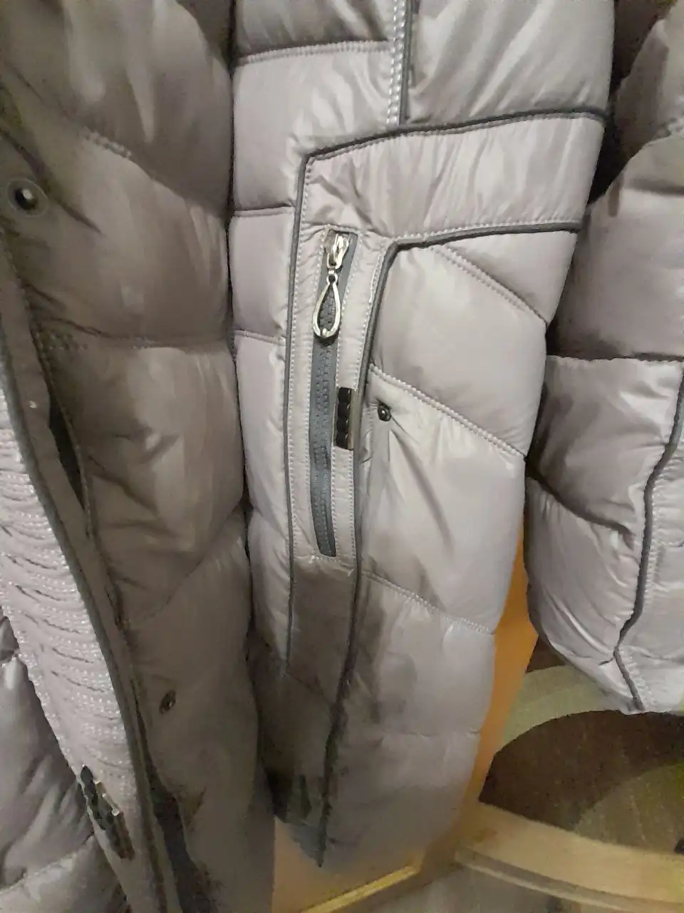 Продажа лыж и зимнего пальто в Подольске