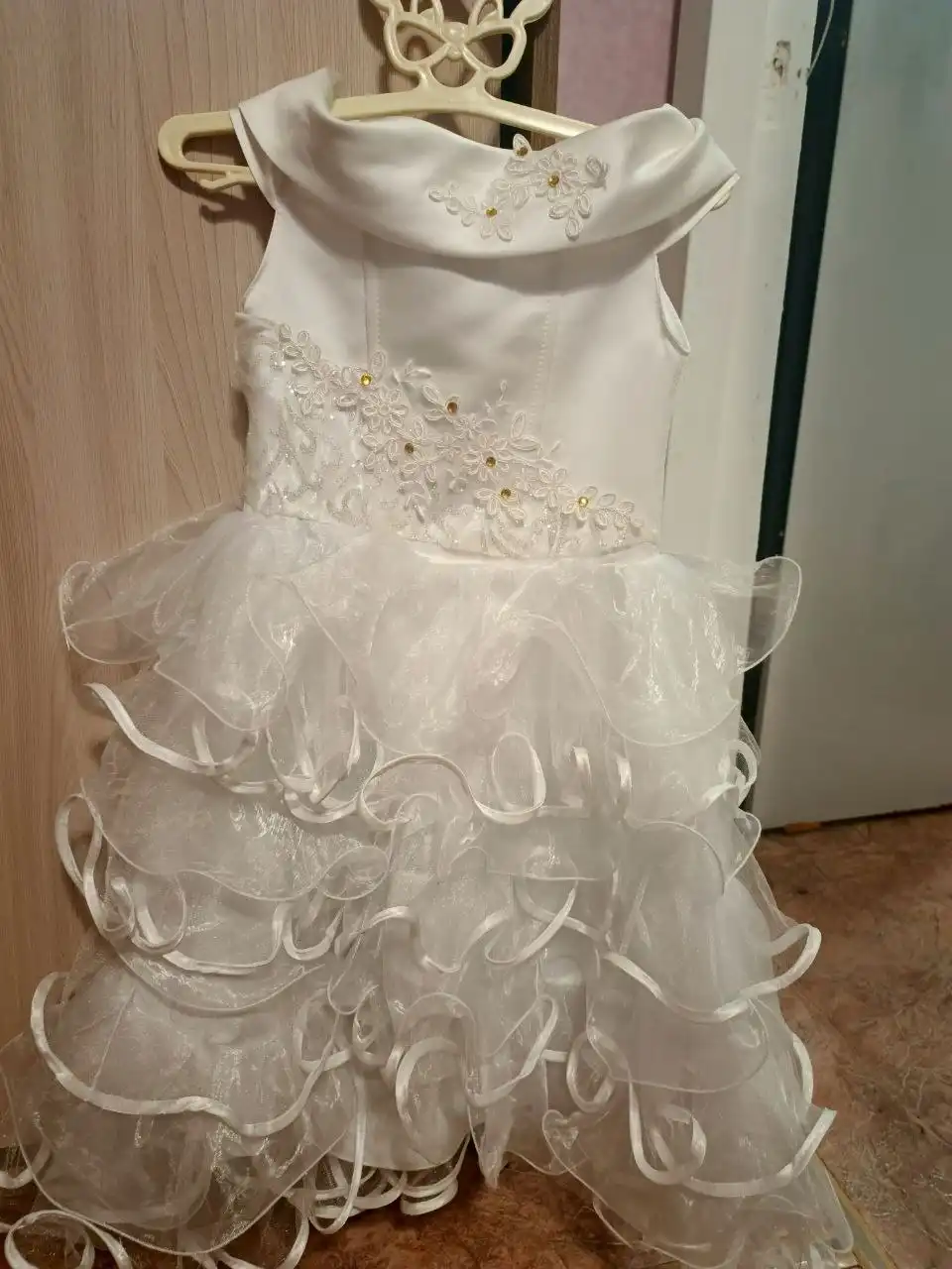 Детское платье на 3-4 года, однократное использование
