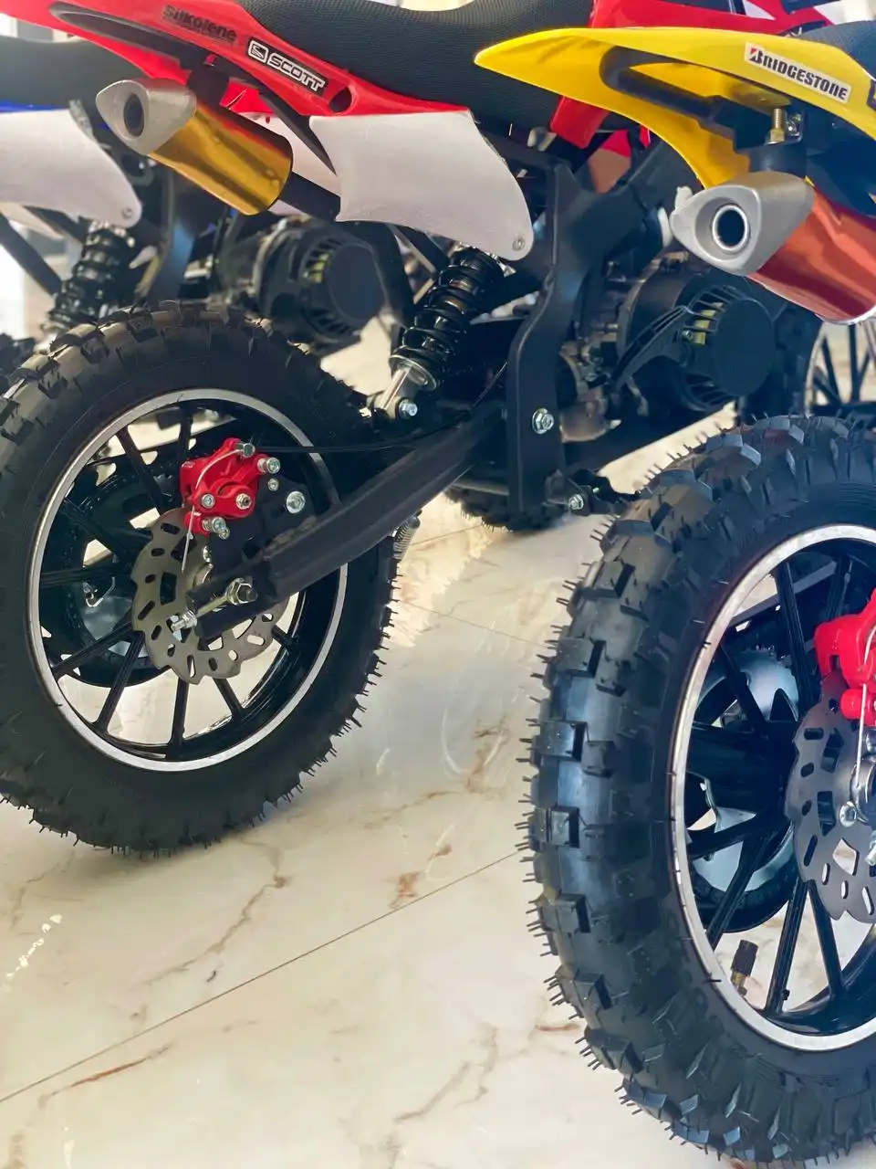 Детский бензиновый мотоцикл на Новый год