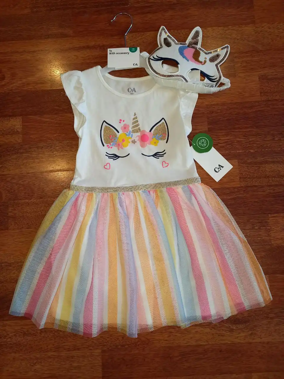 Нарядное платье C&A с маской-единорогом размер 110