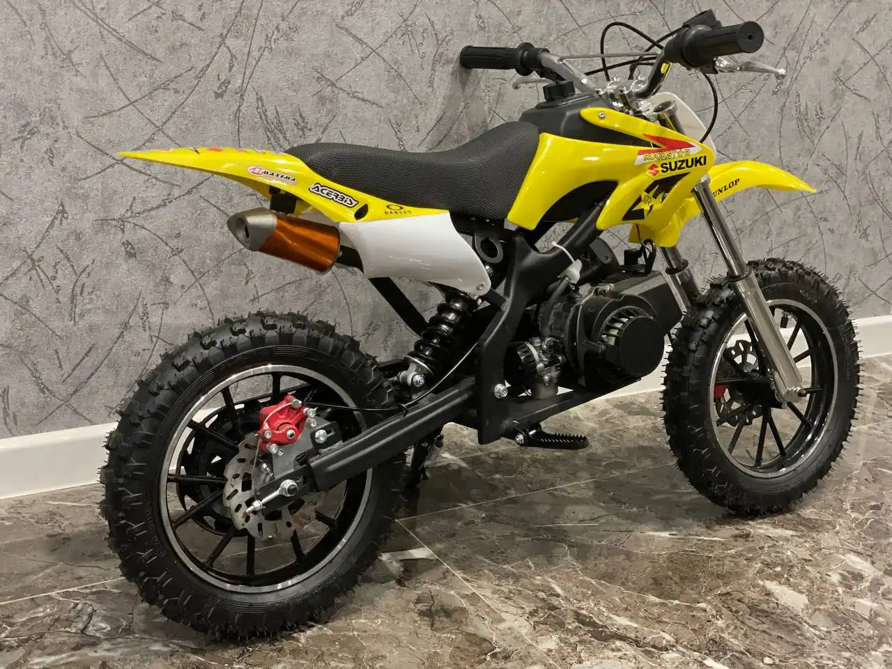 Бензиновый мотоцикл для детей 4-9 лет