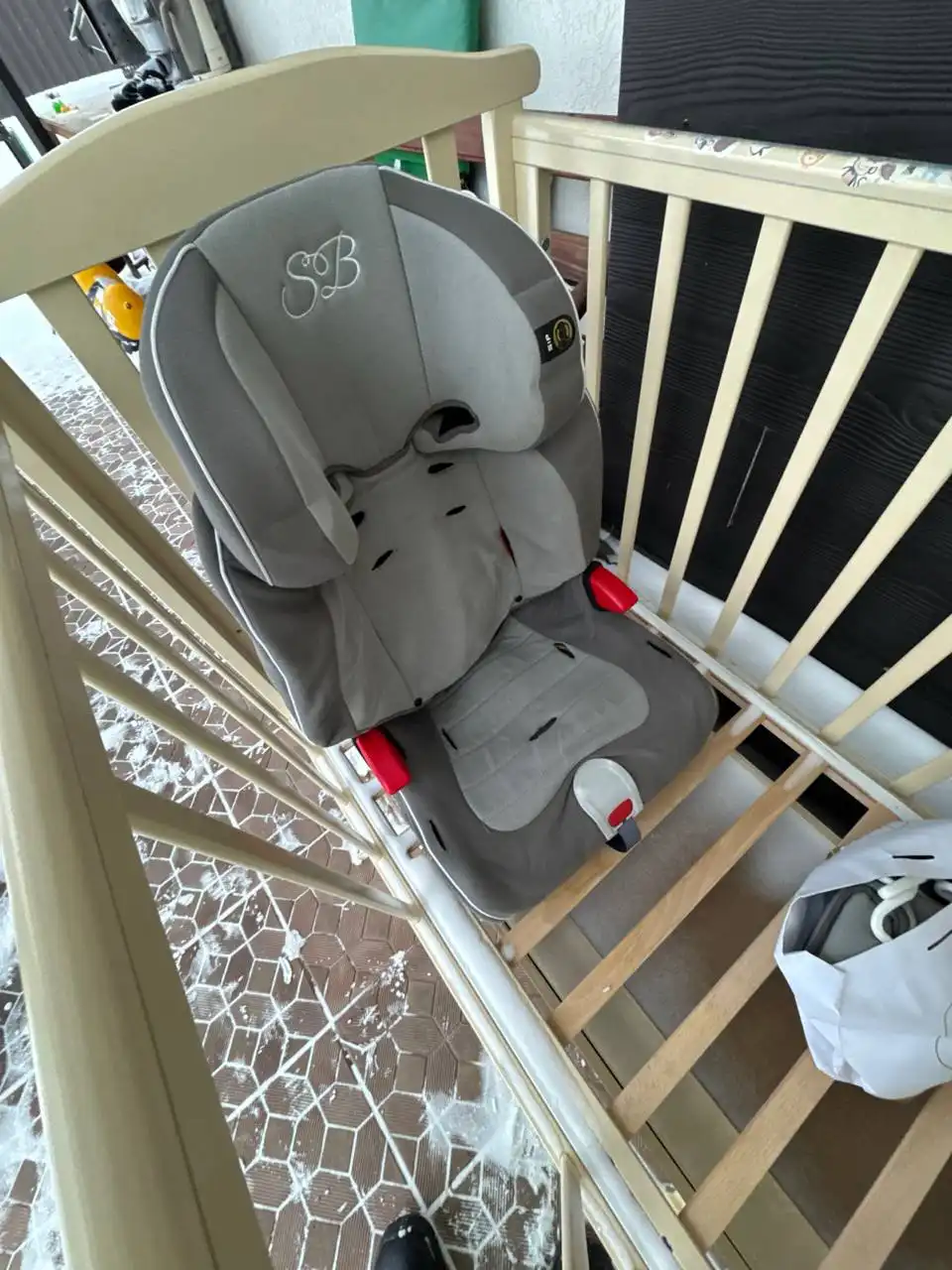 Кроватка маятниковая с автокреслом - Детская мебель (Товары для детей) в Подольск