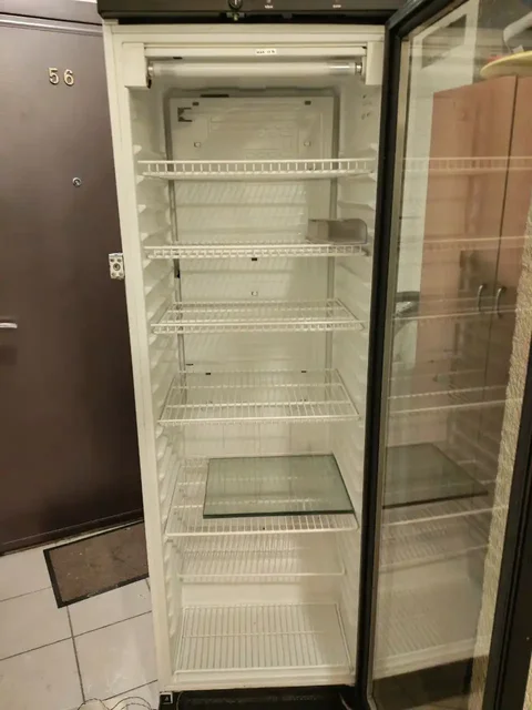 Немецкий холодильник ветрина - частное объявление в Подольск
