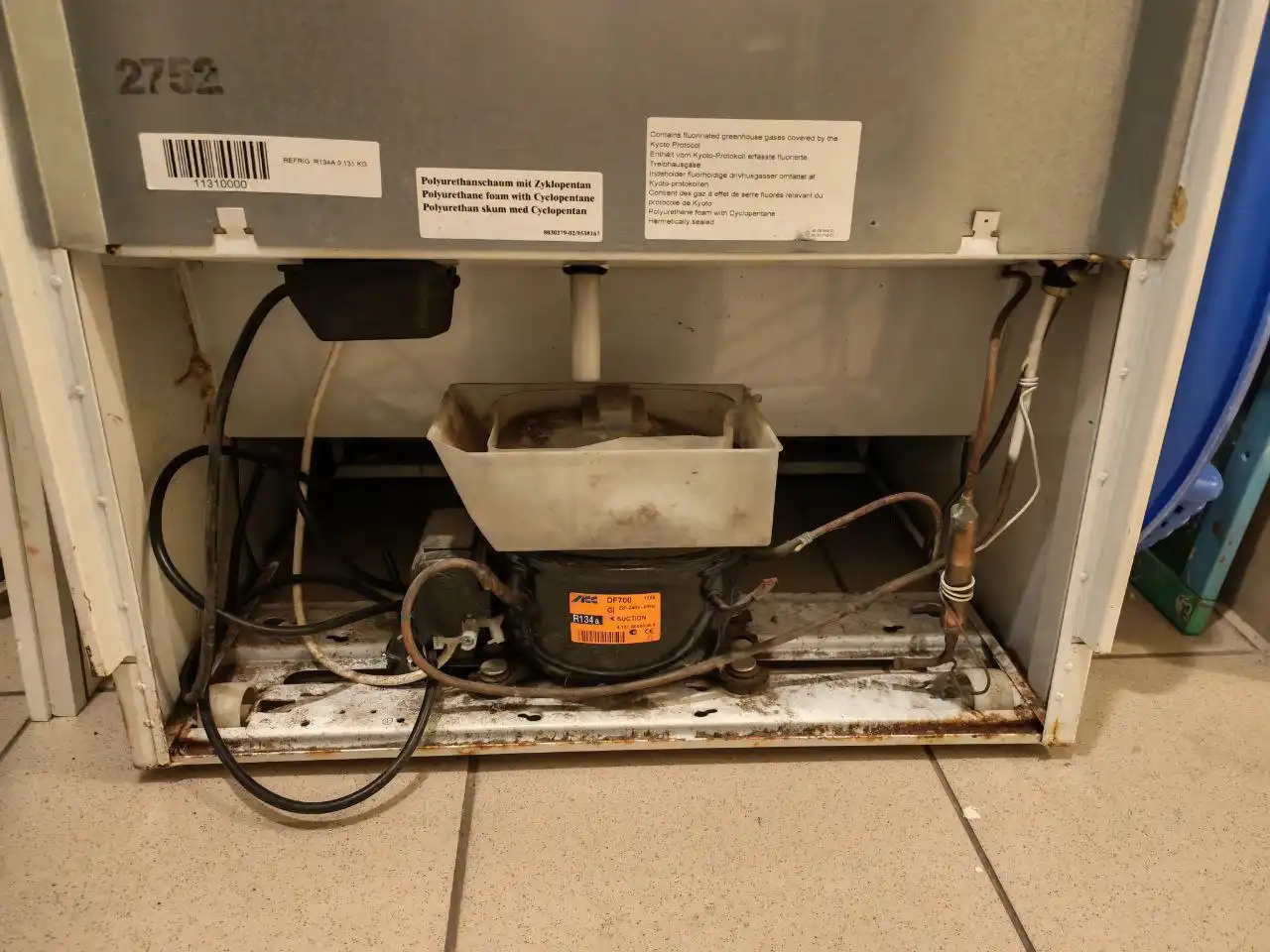 Немецкий холодильник ветрина - Холодильники (Для дома и дачи) в Подольск