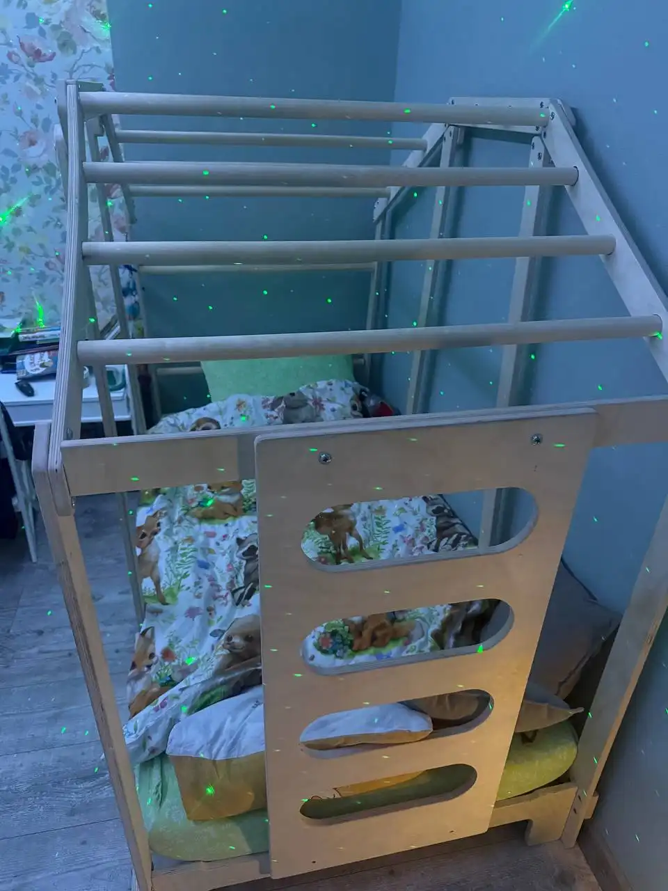 Детская кровать и спорткомплекс - Товары для детей в Подольск