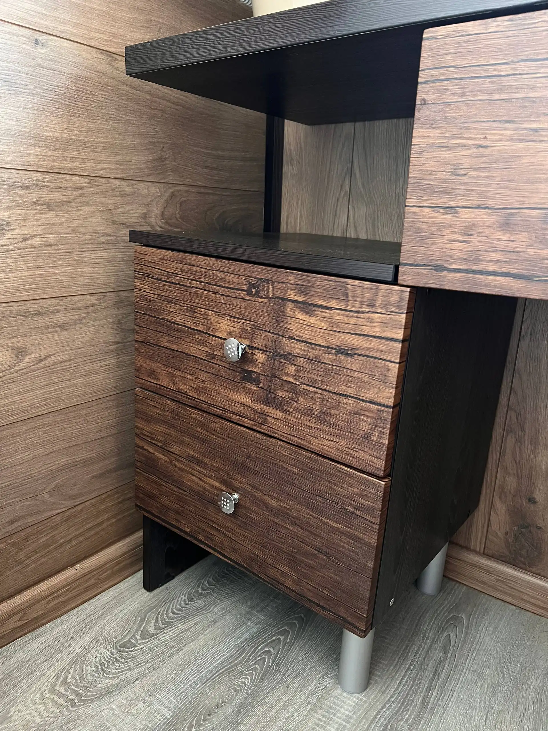 Продам туалетный стол необычного дизайна - Мебель (Для дома и дачи) в Климовск