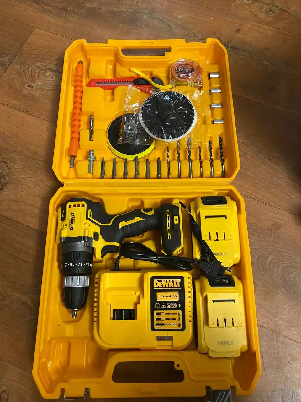 Продажа наборов инструментов DeWalt и Makita - Инструменты (Готовый бизнес и оборудование) в Подольск