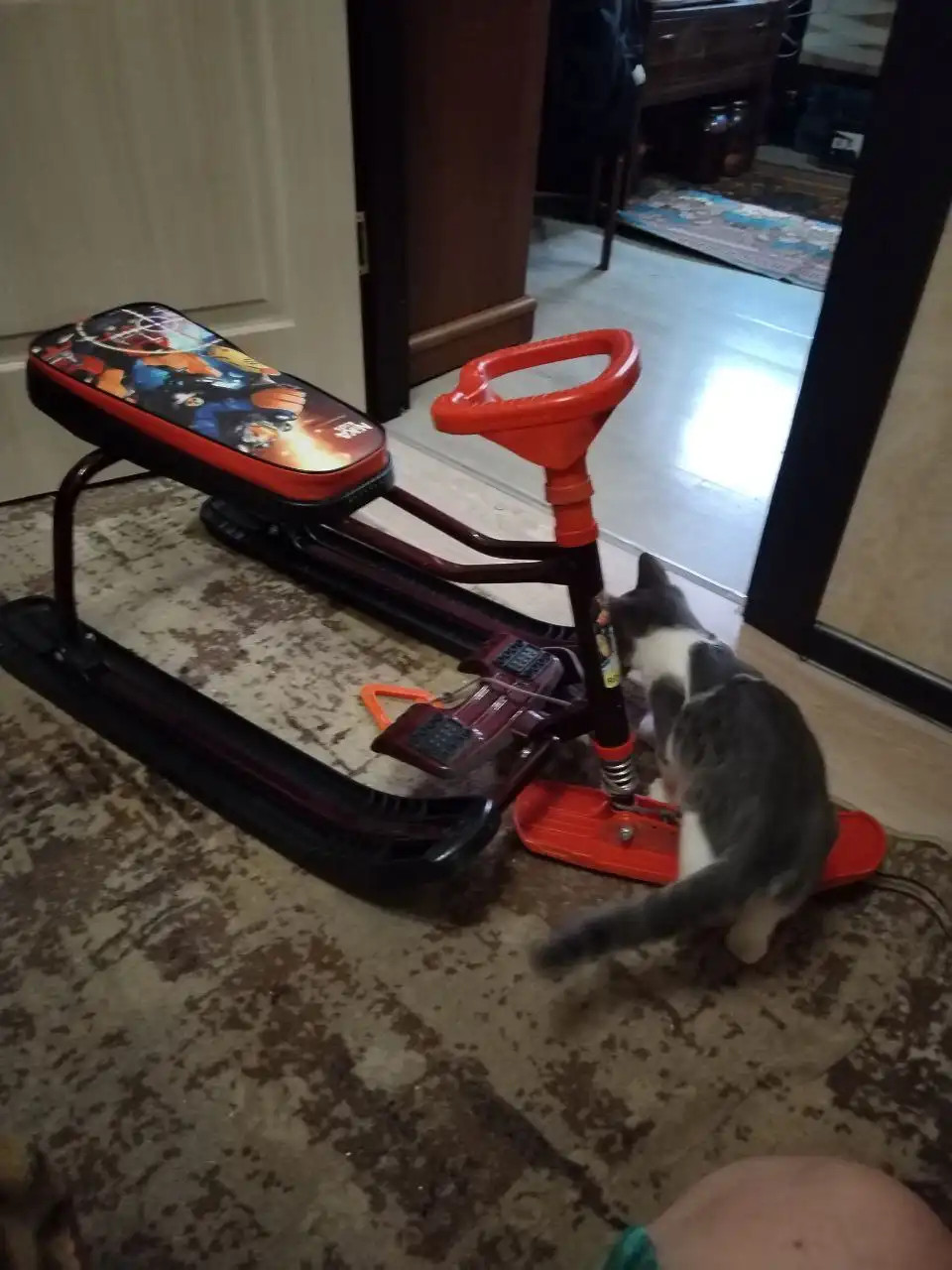 Продам снегокат в отличном состоянии - Зимний спорт (Хобби и отдых) в Подольск