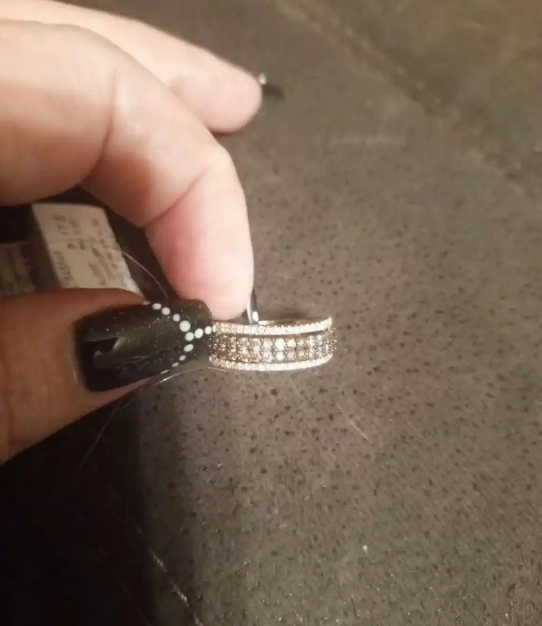 Кольцо с бриллиантами Якутии, размер 17 - Ювелирные изделия (Барахолка) в Подольск