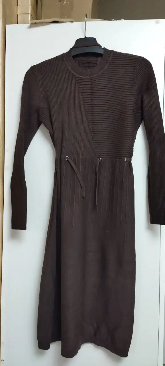 Теплое платье размер 46 новое - Одежда в Подольск