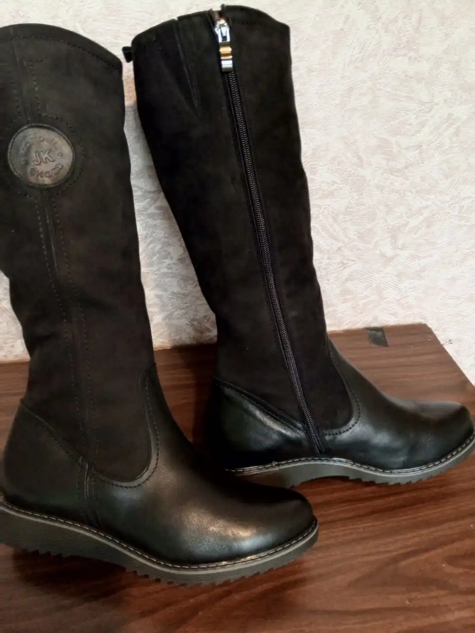 Обувь из натуральной кожи, замши, нубука и меха производства Турция, размер 40 - Обувь (Одежда) в Подольск