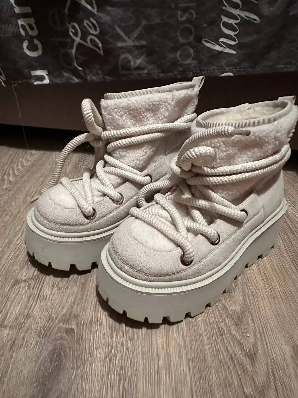 Угги теплые 38 размер - Обувь (Одежда) в Подольск