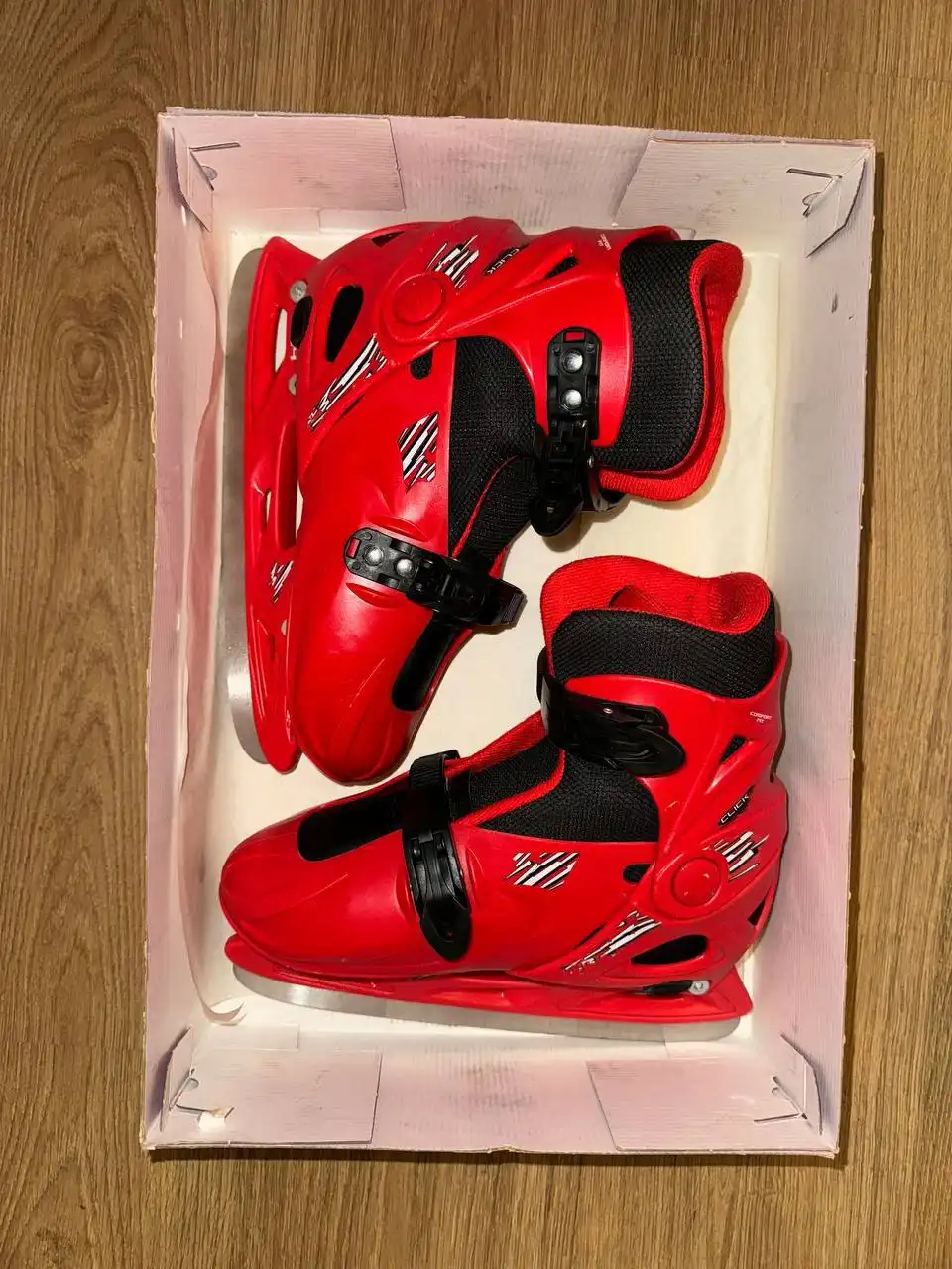 Лыжные ботинки и коньки б/у - Спортивный инвентарь (Хобби и отдых) в Подольск