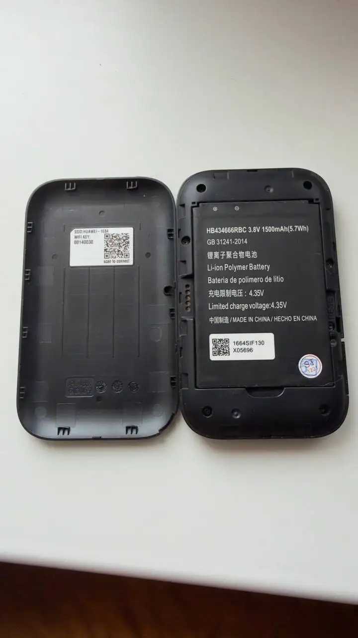 Продам Wi-Fi роутер Huawei e5573s-320 с безлимитной SIM - Мобильные роутеры и модемы (Электроника) в Подольск