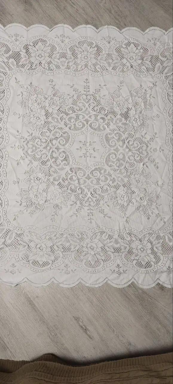 Скатерть советская белая 130х130 - Барахолка в Подольск