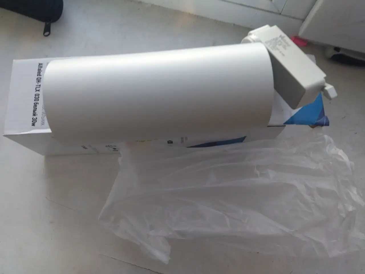 Продажа светильников, наборов отверток и дрели - Инструменты (Барахолка) в Подольск